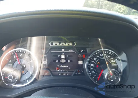 2021 Ram 1500 Big Horn 4X2 5'7 Box from USA, damaged, VIN 1C6RREFT3MN629070